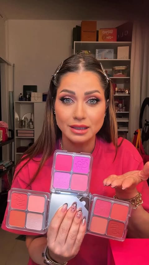 Instagram post by @rashadalalmua for Huda Beauty. Caption reads: @hudabeauty 

#hudabeauty #blush #makeupartist.