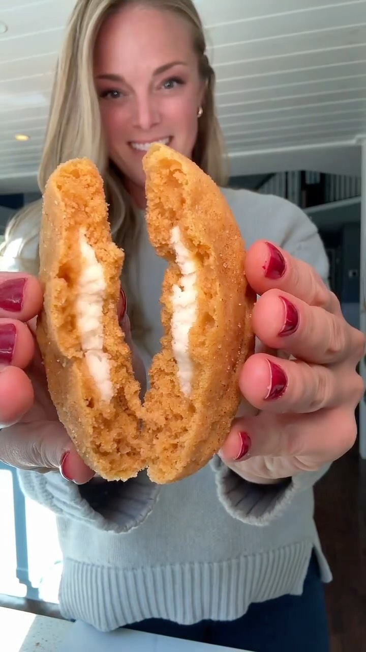Instagram post by @ejscookin for Taste of Home. Caption reads: Pumpkin cream cheese + snickerdoodles = 🤤 Cozy....