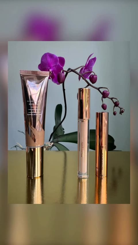 Instagram post by @glow_with_ania for Bellamianta. Caption reads: Unboxing a little glow magic from Bellamianta ✨....