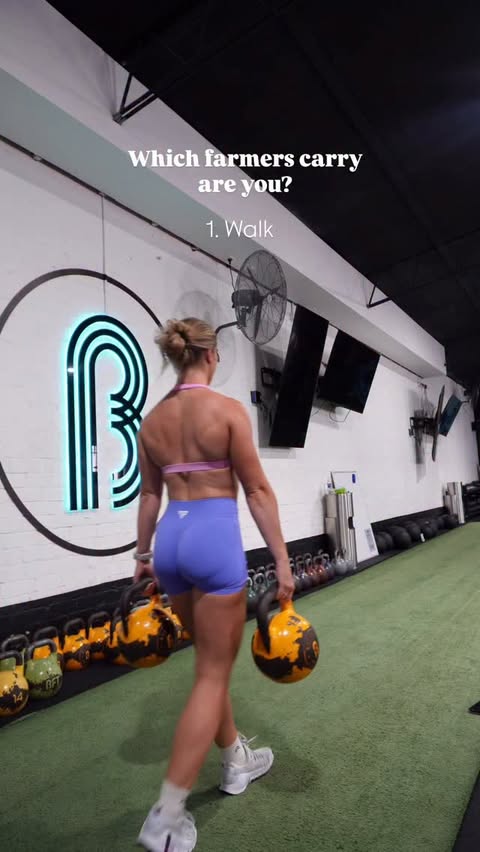 Instagram post by @rachelokfit for KeepThatPump. Caption reads: [...] carry option are you? 💪🏽

Wearing....