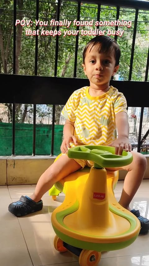 Instagram post by @mummaspot for LuvLap. Caption reads: [...] busy, I’m free. Mom life = easier. ✨....
