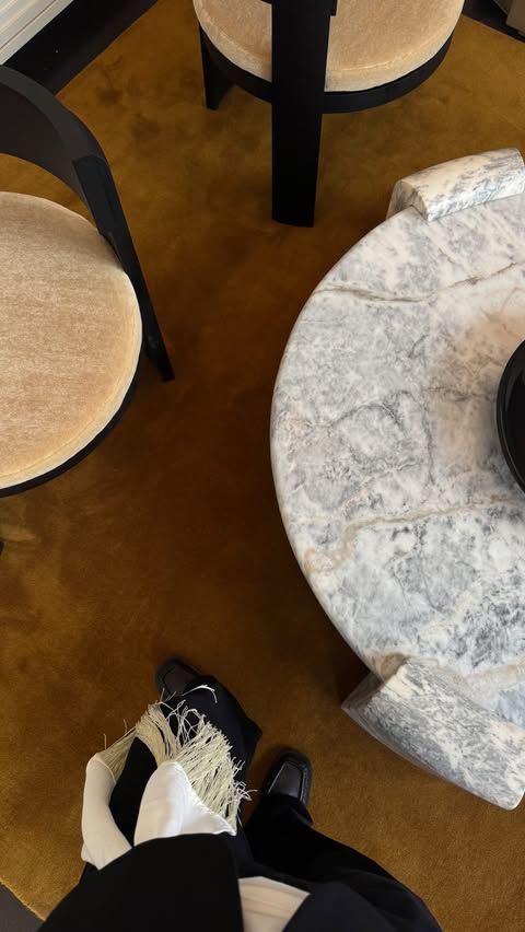 Instagram post by @juliaiancu for Trendcarpet. Caption reads: [...] starting with the Ella Wool Rug from....