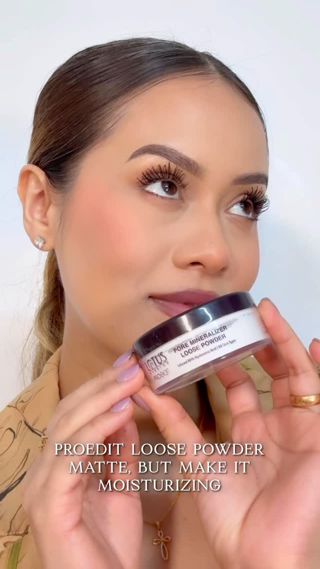 Instagram post by @makeup_with_kirsten for Lotus Herbals. Caption reads: Flawless finish, zero shine! Loving how the Lotus....