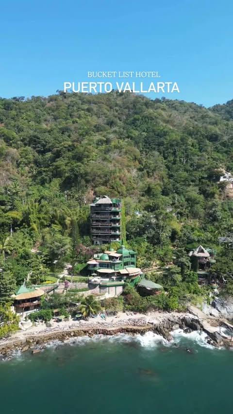 Instagram post by @sallytrubella for Expedia. Caption reads: [...] Villa Lala is a VIP Access hotel on Expedia....