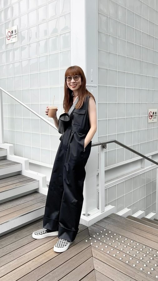 Instagram post by @3c___ for ABC-MART KIDS. Caption reads: VANS LITE....