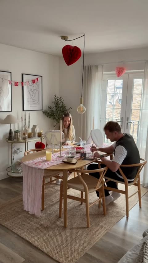 Instagram post by @zoe_billins for Hobbycraft. Caption reads: [...] night idea for valentines day with....