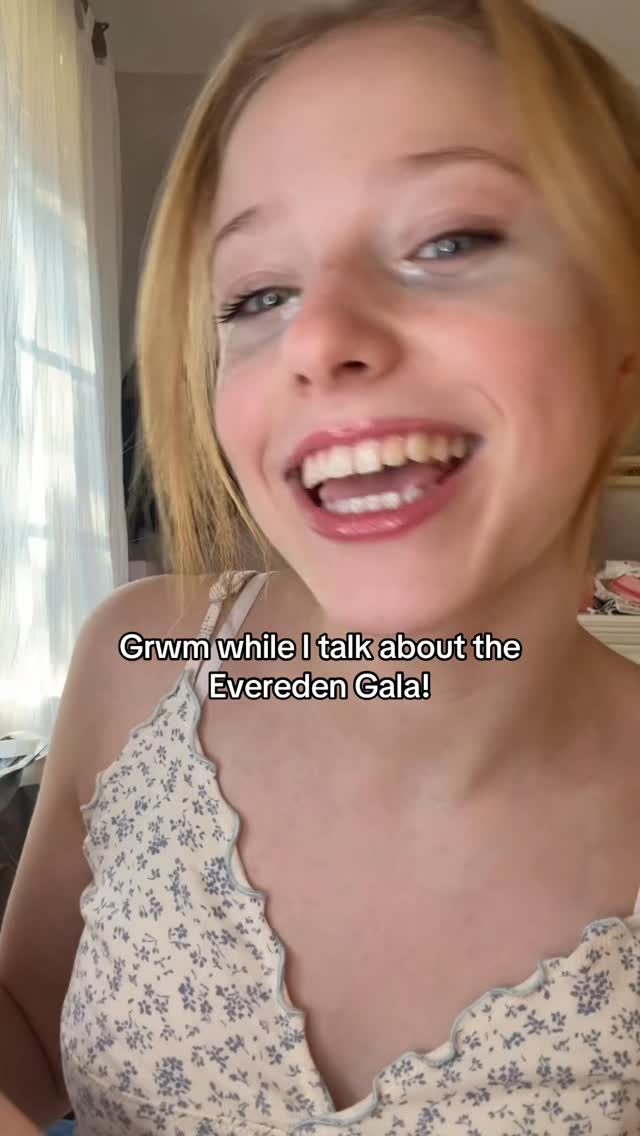 Instagram post by @zoemordas for Evereden. Caption reads: BEST NIGHT EVER!! @everedenbrand.