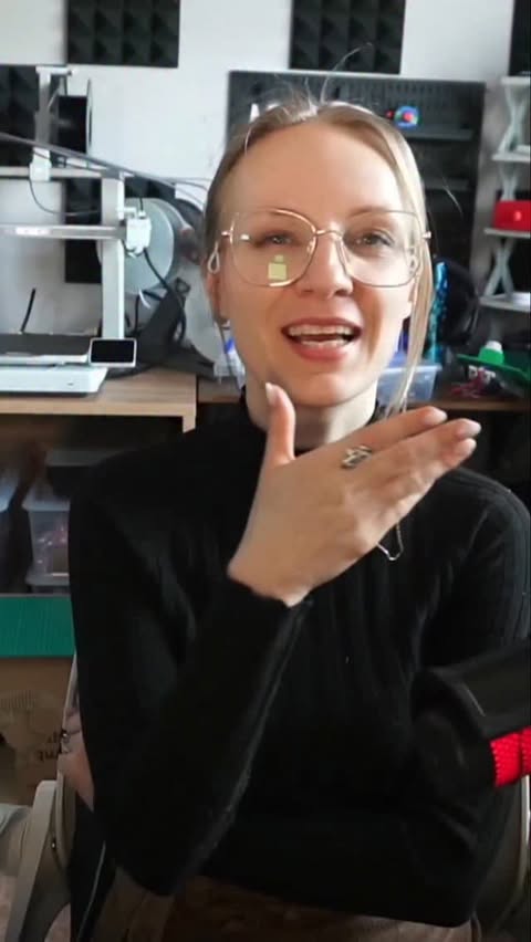 Instagram post by @tinytoxictofu for PCBWay. Caption reads: Thank you @pcbway for sponsoring this video!....