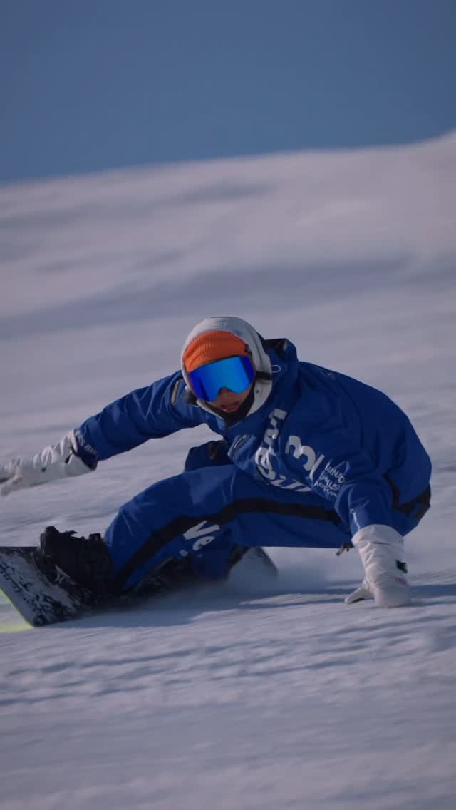 Instagram post by @yama_shun_snow for Nidecker. Caption reads: [...] 【PR / sponsor】 （board） @nideckersnowboards....