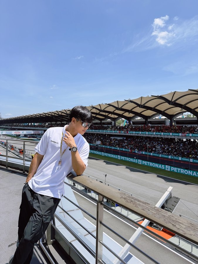 Instagram post by @ohmpawat for TISSOT. Caption reads: [...] to have been part of it. 🙏🏻
.
#Tissot....