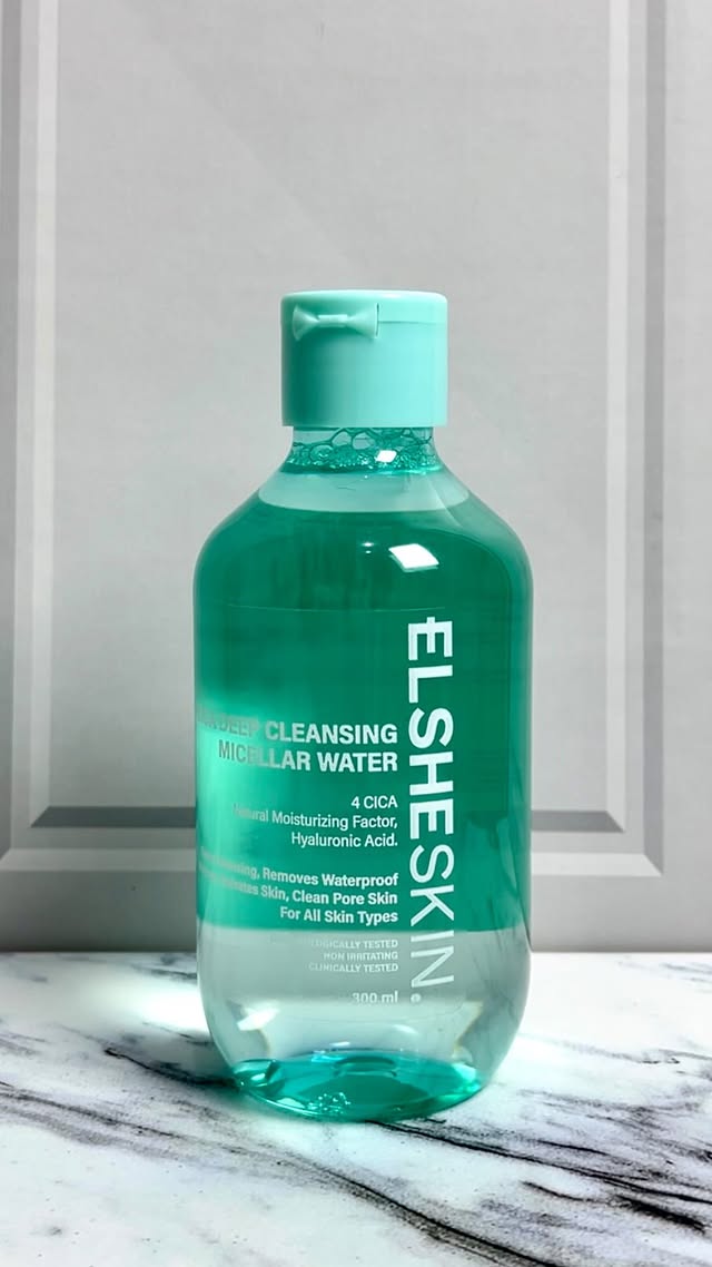 Instagram post by @michelecristy for ELSHESKIN. Caption reads: [...] Deep Celansing Micellar Water dari....