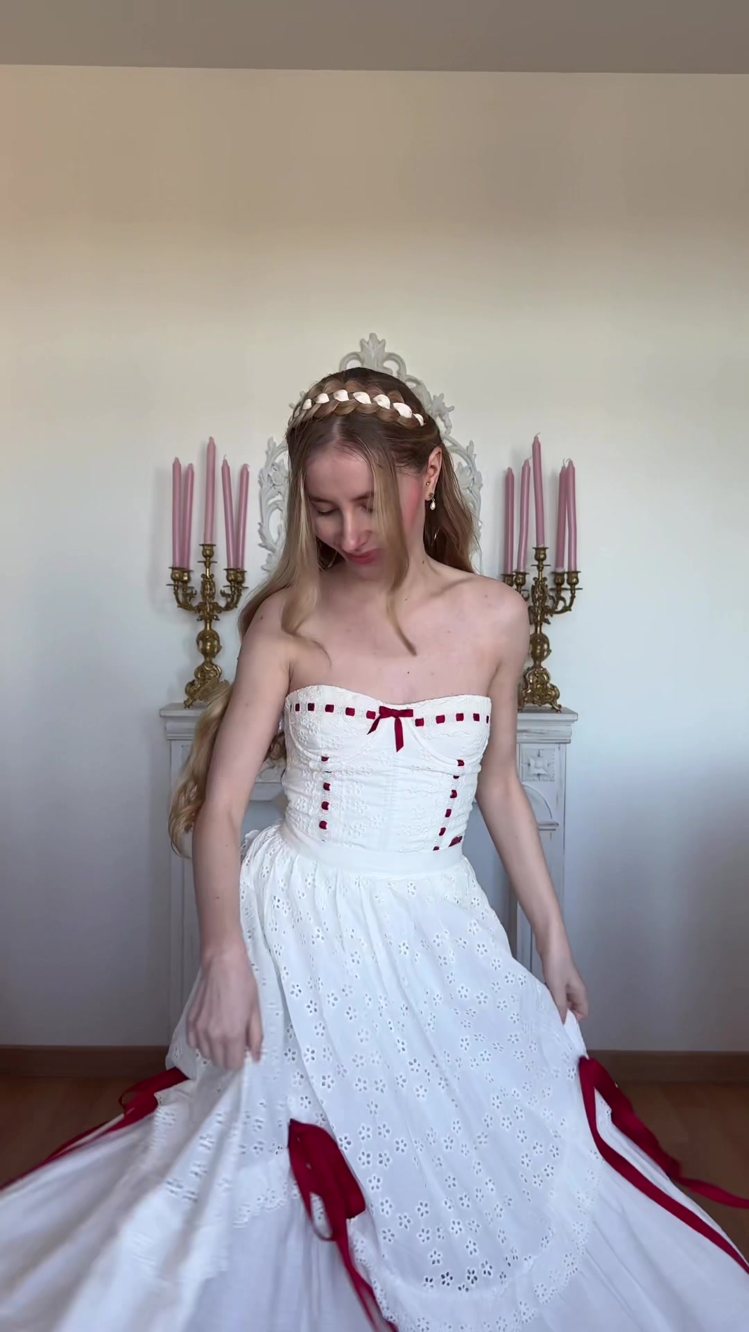 TikTok post by @jeannedordain for LaceMade. Caption reads: [...] mieux avec ma coiffure ?🥰 @LaceMade -18%....