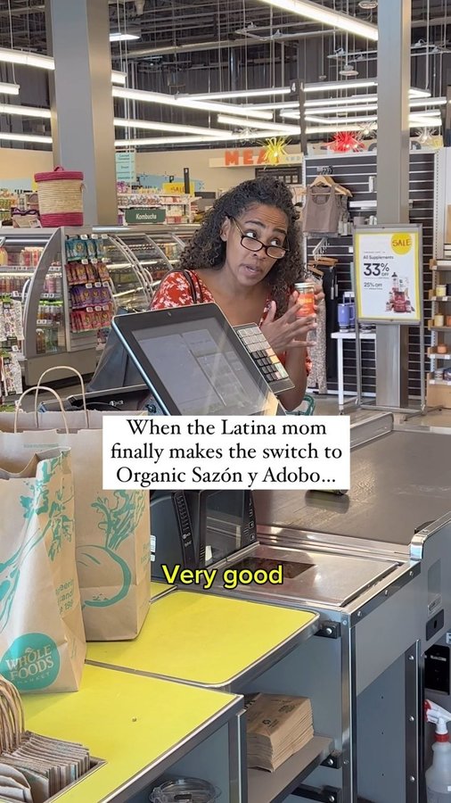 Instagram post by @_jennifermaria for Loisa. Caption reads: [...] y Adobo, it’s time to check out @eatloisa....