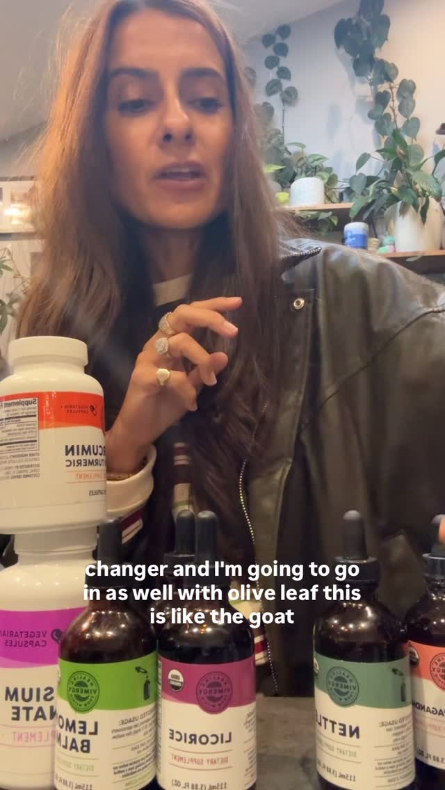 Instagram post by @healingfromtheinsidenout for Vimergy. Caption reads: [...] 😘 Also no nasties in this brand. #ad....