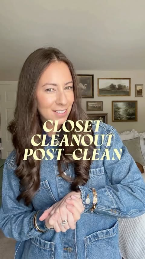 Instagram post by @clothesfordinner for Trashie. Caption reads: [...] will get you gift cards rewards too ✨....