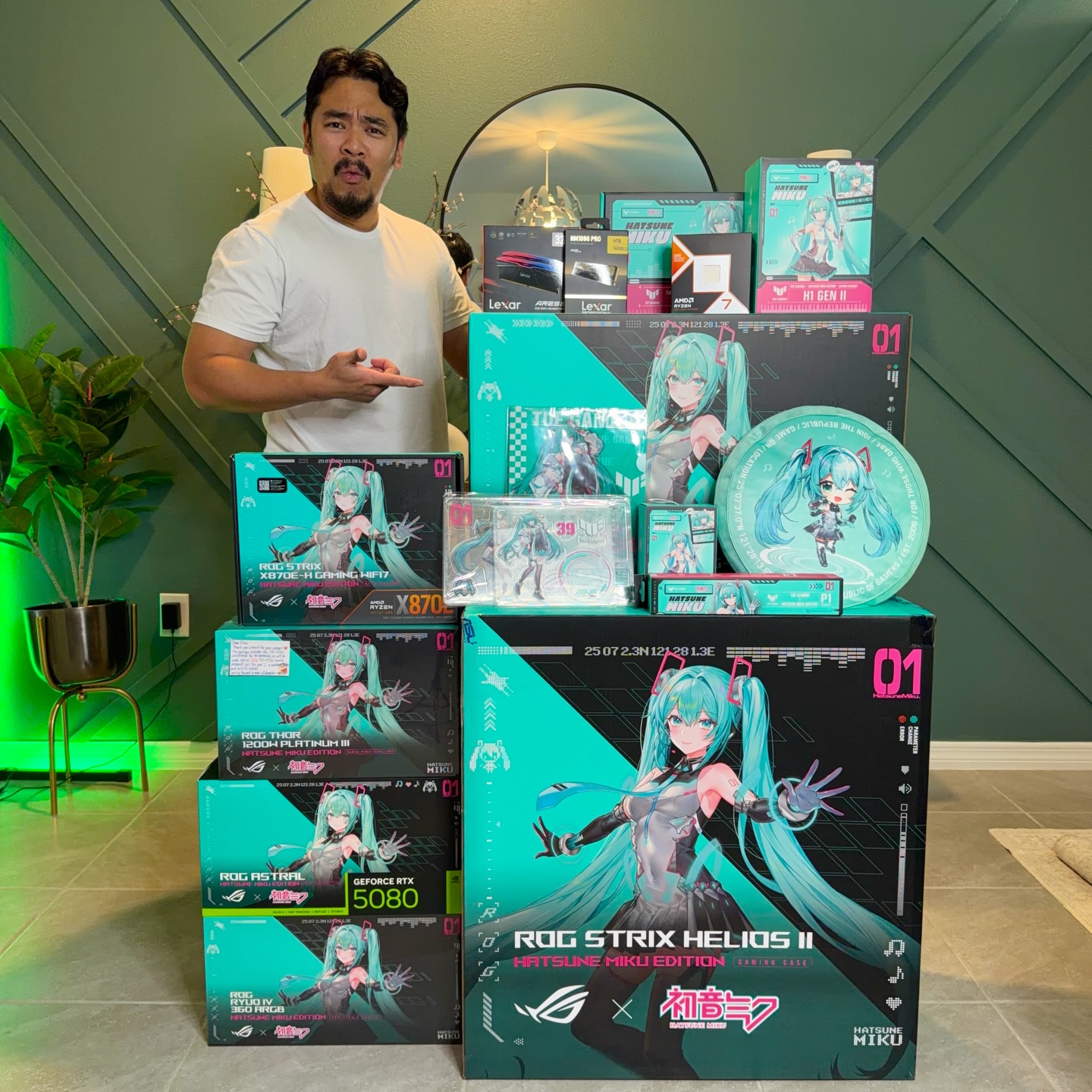 Instagram post by @dinocornel for Lexar. Caption reads: I think my wife is pretty happy with this @asusrog....