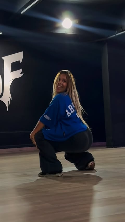 Instagram post by @mallu_oli for BAW CLOTHING. Caption reads: amo essaaaaa da @mandibeninca !!🔥

📍....