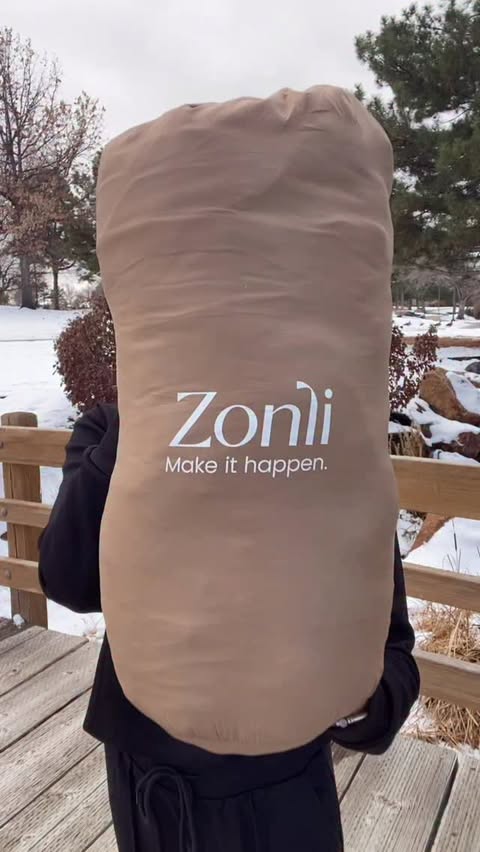 Instagram post by @mommakez3 for ZONLIHOME. Caption reads: [...] Cordless Wearable Heated Blanket @zonlihome....