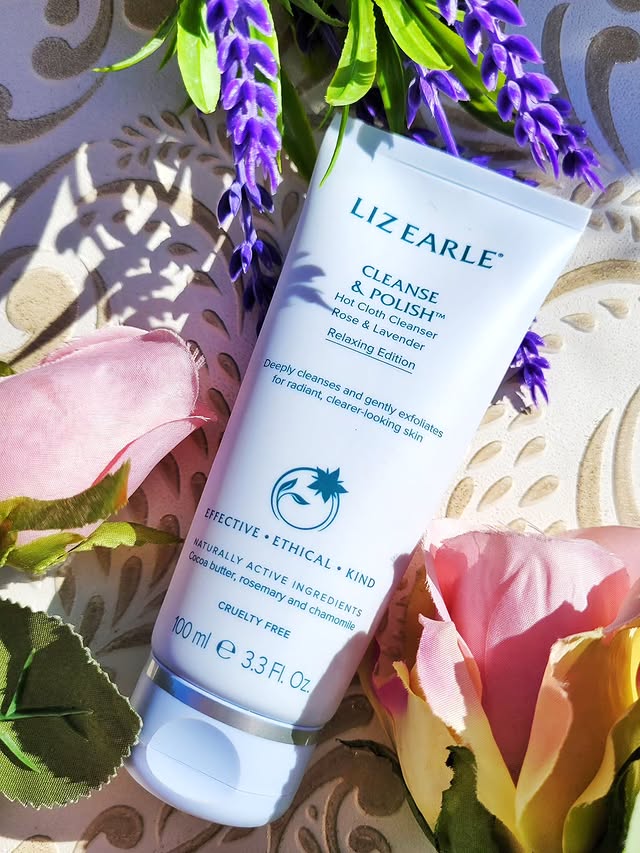 Instagram post by @ruth.bowes1 for Liz Earle Beauty Co.. Caption reads: [...] #CleansingCollective #LizEarleBeautyCo....