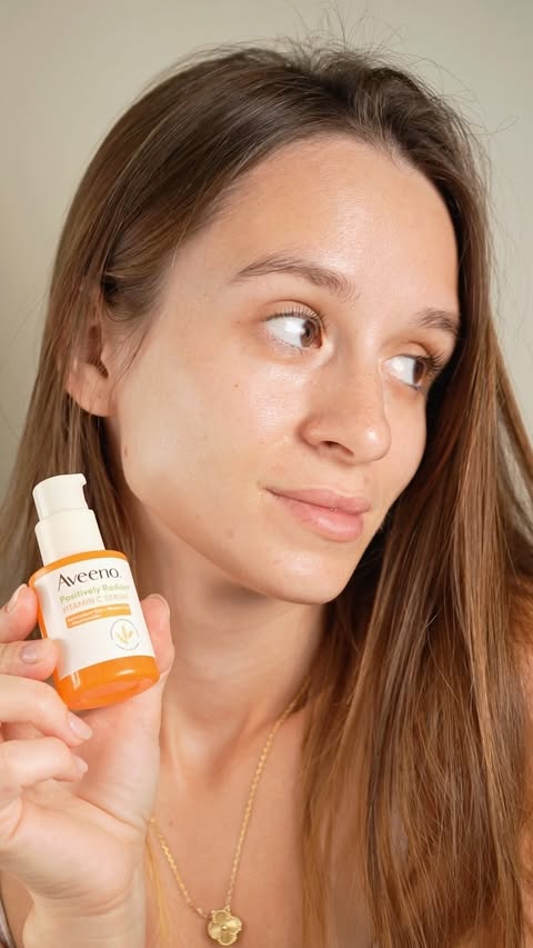Instagram post by @yanka.ugc for Aveeno. Caption reads: #aveenopartner #gifted @aveenous.