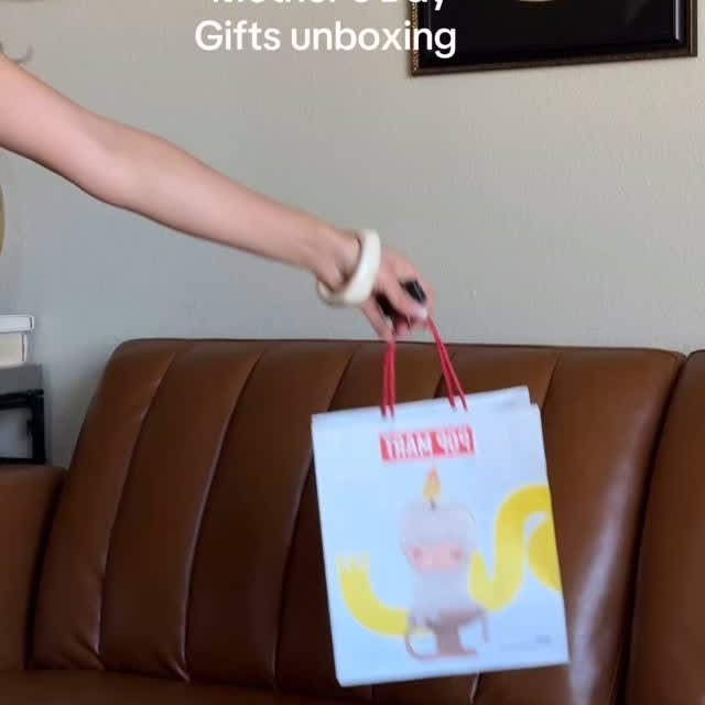 Instagram post by @monimi___ for Salomon. Caption reads: The ultimate Mother’s Day unboxing, I loved....