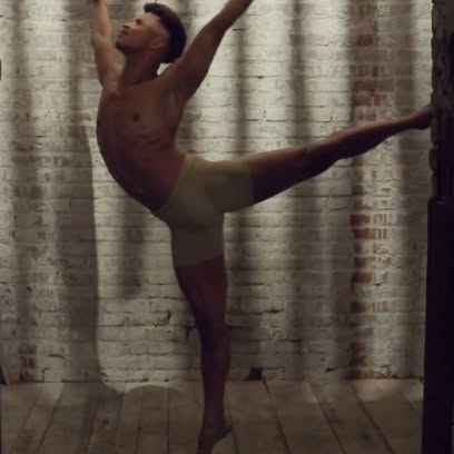 Instagram post by @__dwwj for Smoothie King. Caption reads: [...] by @roseberrypictures Sponsored by....