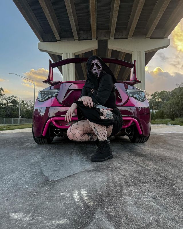 Instagram post by @princesskit10_frs for Vertical Doors Inc. Caption reads: Happy Halloween 👻
yall be safe and have a good....