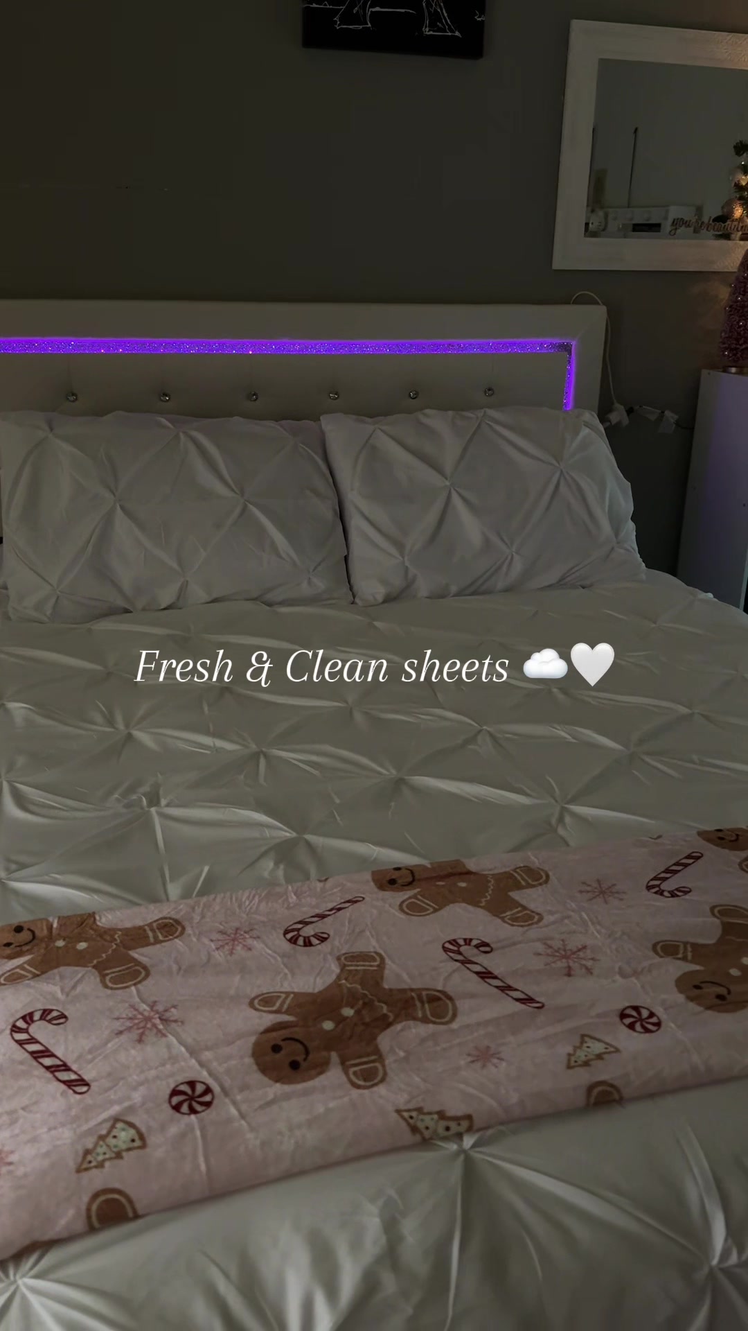 TikTok post by @faaith.xo for Bedsure Home. Caption reads: Comes with 7 pcs 😍🤍#bedsure #fyp #white #room....