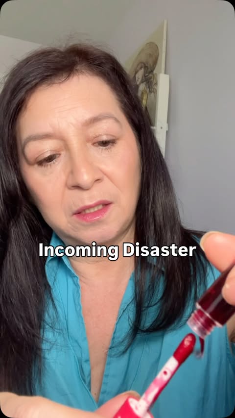 Instagram post by @lauriesfaves for Benefit Club Pink US. Caption reads: [...] the instructions, peeps! #gifted....