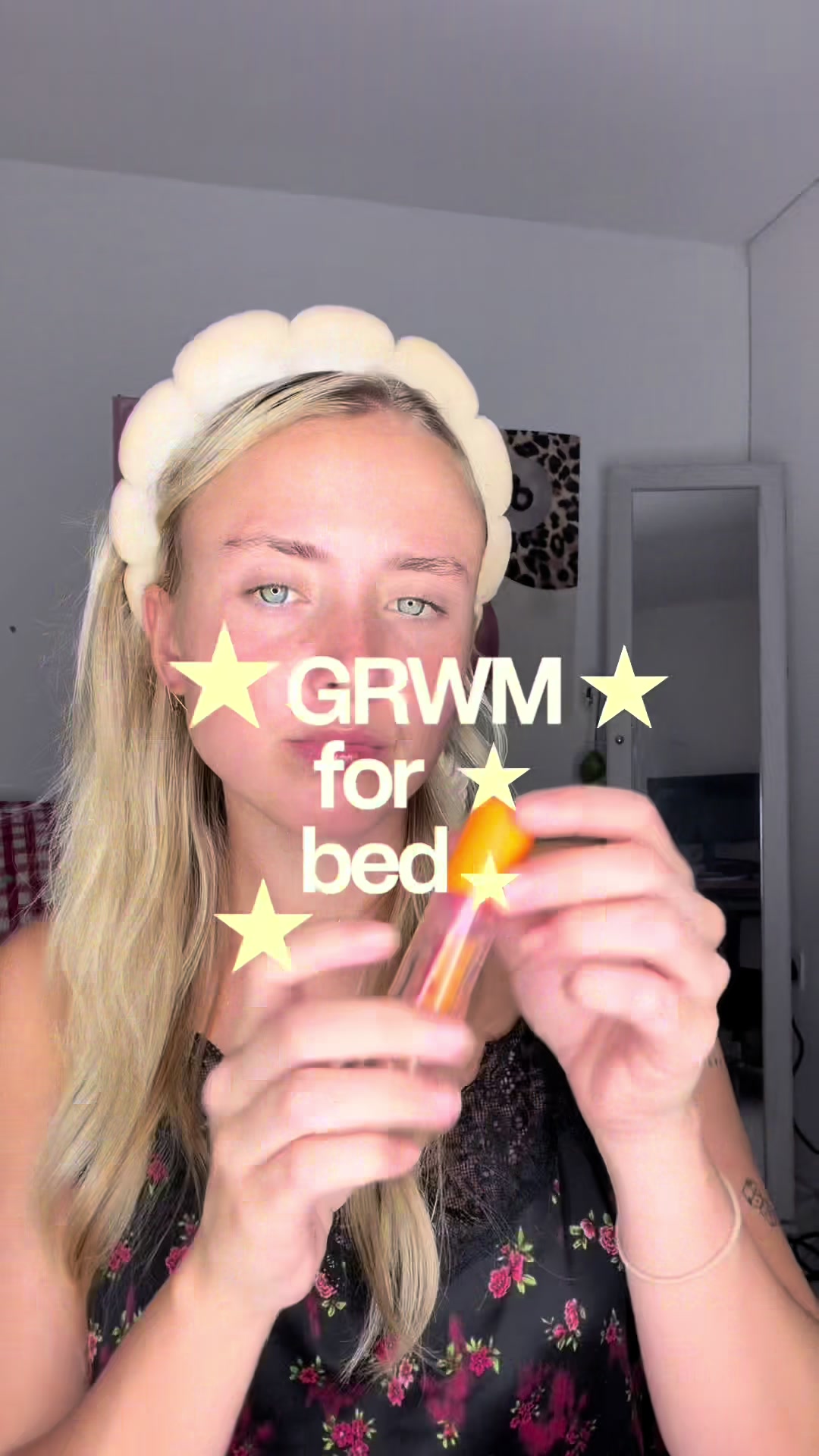 TikTok post by @gibbo___x for glow hub. Caption reads: [...] shop atm but check out their website! @Glow....