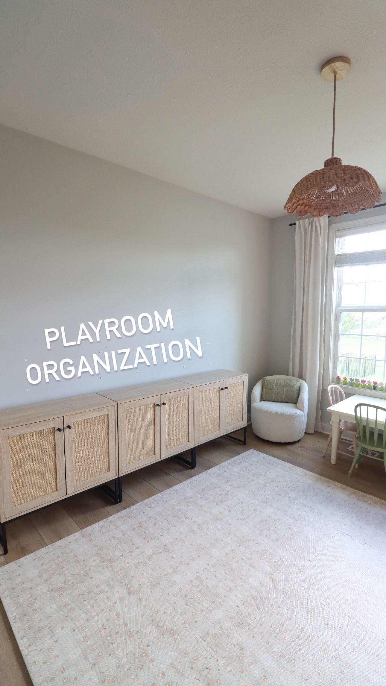 Instagram post by @carissacleansitall for Cash App. Caption reads: playroom mini makeover and organization  #ad....