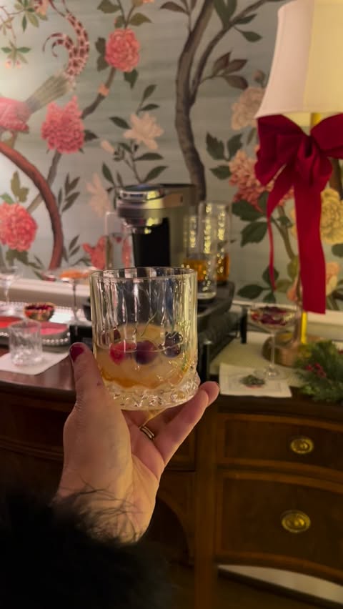 Instagram post by @acquired_by_andrea for Bartesian. Caption reads: [...] (and on sale!) I acquired the newest....