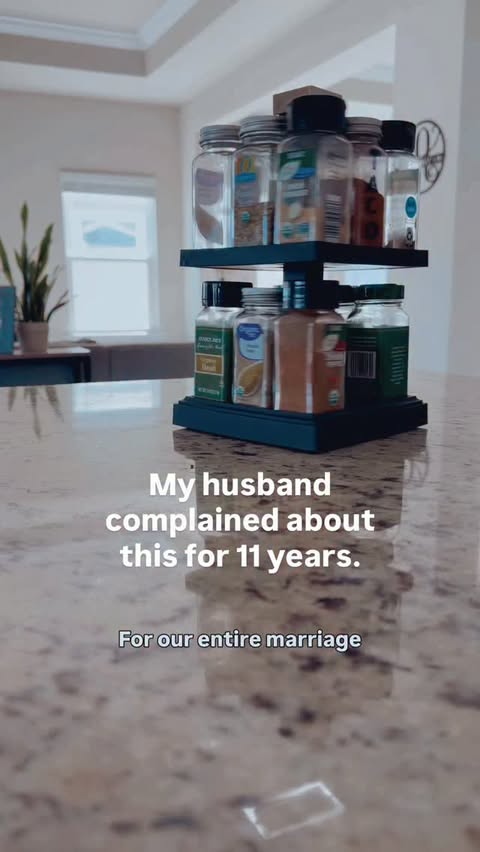 Instagram post by @startsomewheremama for SpaceAid. Caption reads: [...] love that this spice rack gifted from....