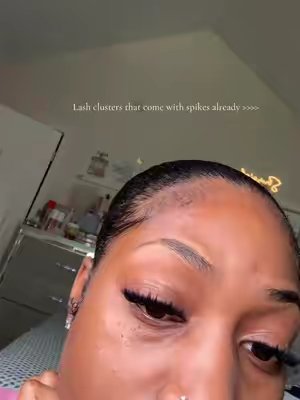 TikTok post by @sameishaaa for MaxComfi Lashes. Caption reads: [...] = less work . Love thatttt for me @MaxComfi....