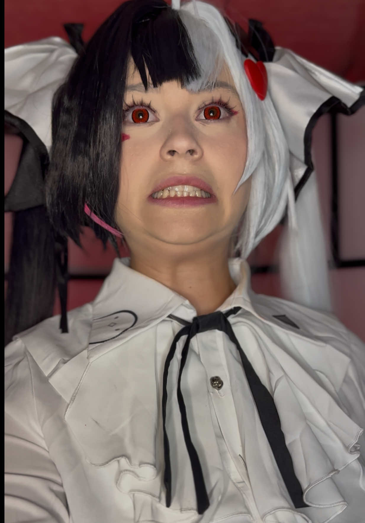 TikTok post by @hinamycosplay for Uwowo Cosplay. Caption reads: [...] Lacrimosa @NTE Global Cosplay : @Uwowo....