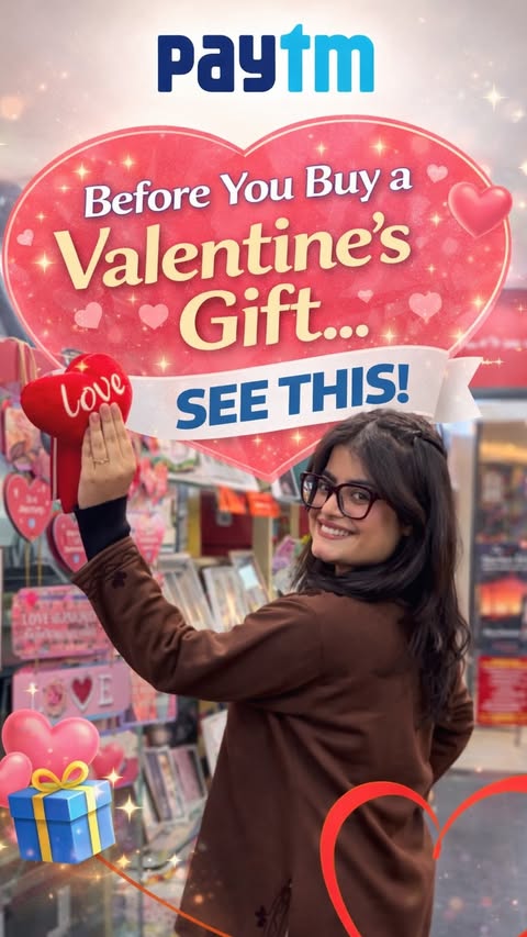 Instagram post by @sakshikeshwani_ for Paytm. Caption reads: [...] extra benefit with every purchase {Paytm,....