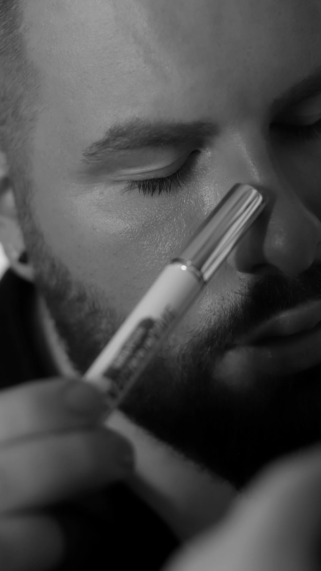 Instagram post by @mr.andykeys for Svenja Walberg. Caption reads: LASHES TO THE MAX 🖤 @svenja_walberg_official |....