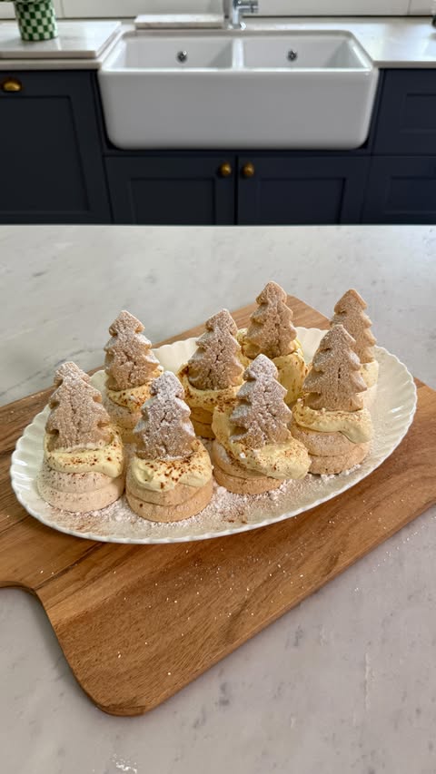 Instagram post by @perksofpatt for Woolworths. Caption reads: Need something for Friendsmas? 🎄🍪 Here are 3....