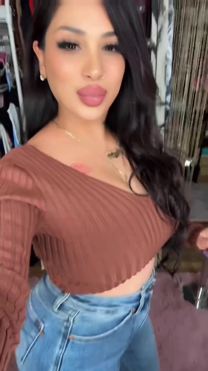 TikTok post by @lovelashes559 for Glamour Modern Fashion. Caption reads: 😍These jeans though yesss!!@Glamour Modern....