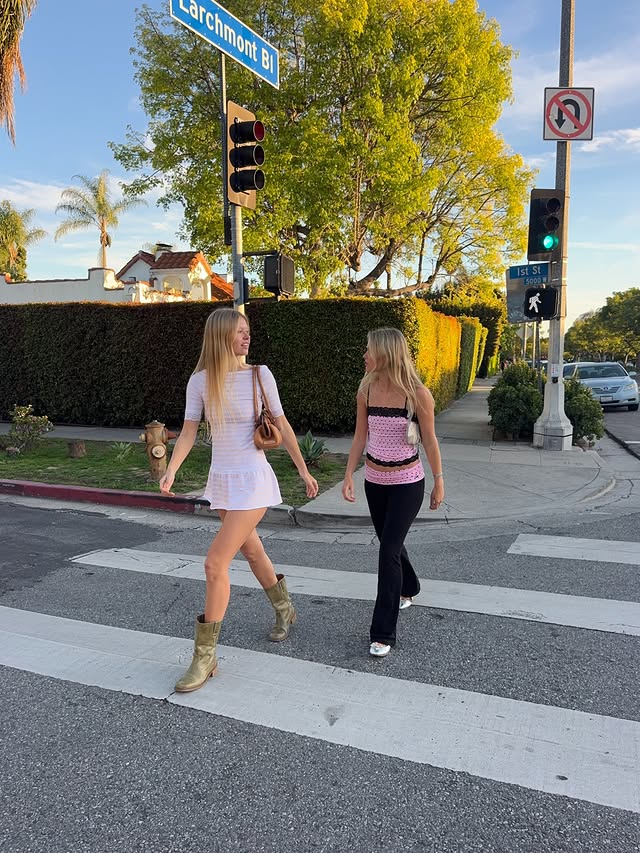 Instagram post by @chloewhipplee for Frankies Bikinis. Caption reads: bff, brunch, and the @vspink x @frankiesbikinis....