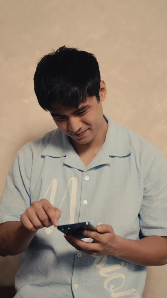 Instagram post by @emiliobdaez for Samsung Us. Caption reads: Long days, quick flips. The Galaxy Z Flip7 fits....