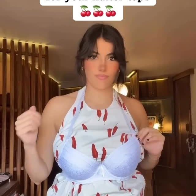 Instagram post by @michsnchez for Fashion Outfit. Caption reads: Save for later✨
-
@michsnchez 

#fashiontips.