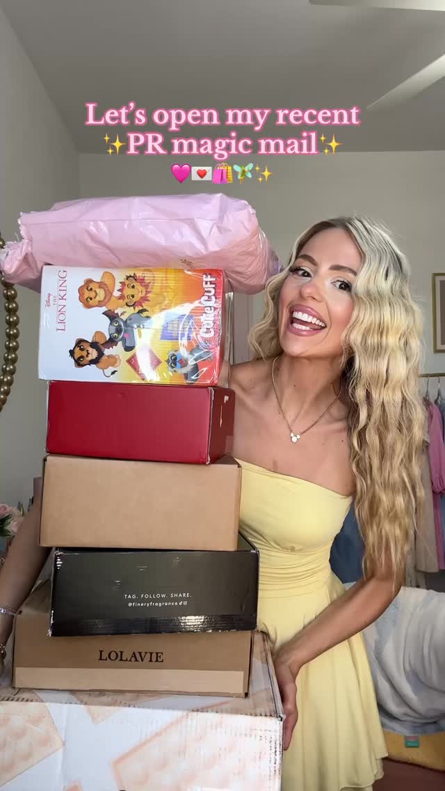 Instagram post by @emilyyyrosess for JOAH Beauty. Caption reads: So many goodies this week!☺️🧚✨ Which items are....