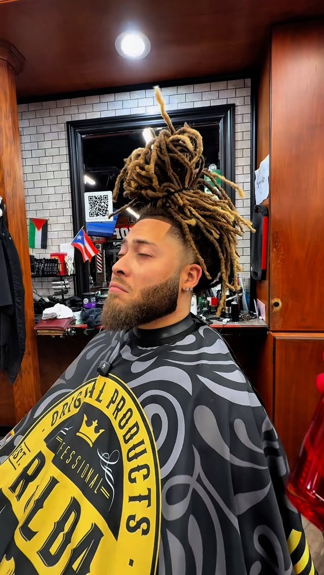 Instagram post by @loso_rivera for Barbershopconnect. Caption reads: 🔥 Your fade deserves the best. Here’s how I use....