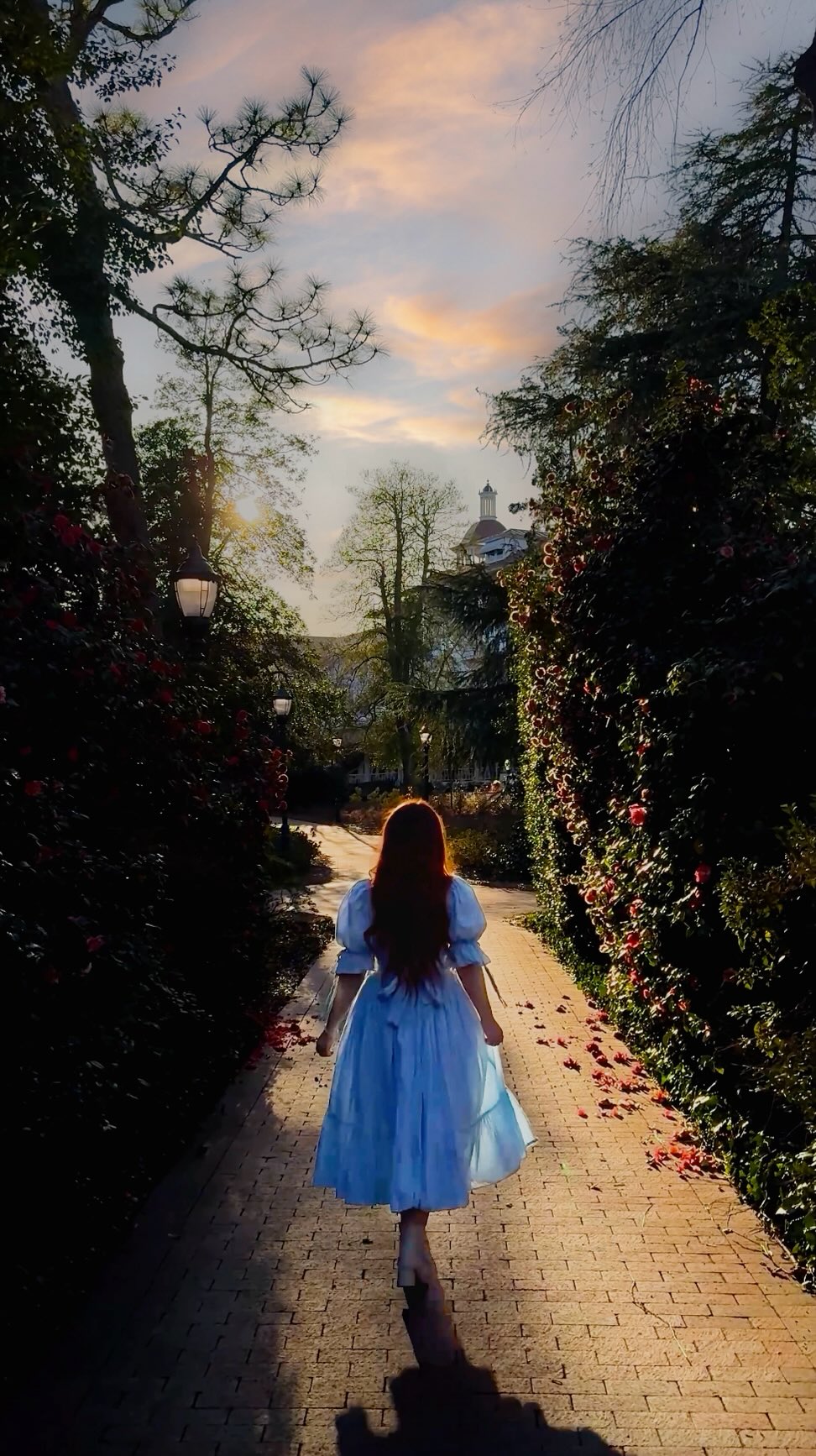 Instagram post by @kellyprincewright for Visit The USA. Caption reads: #ad POV: you visit the cutest town in North....