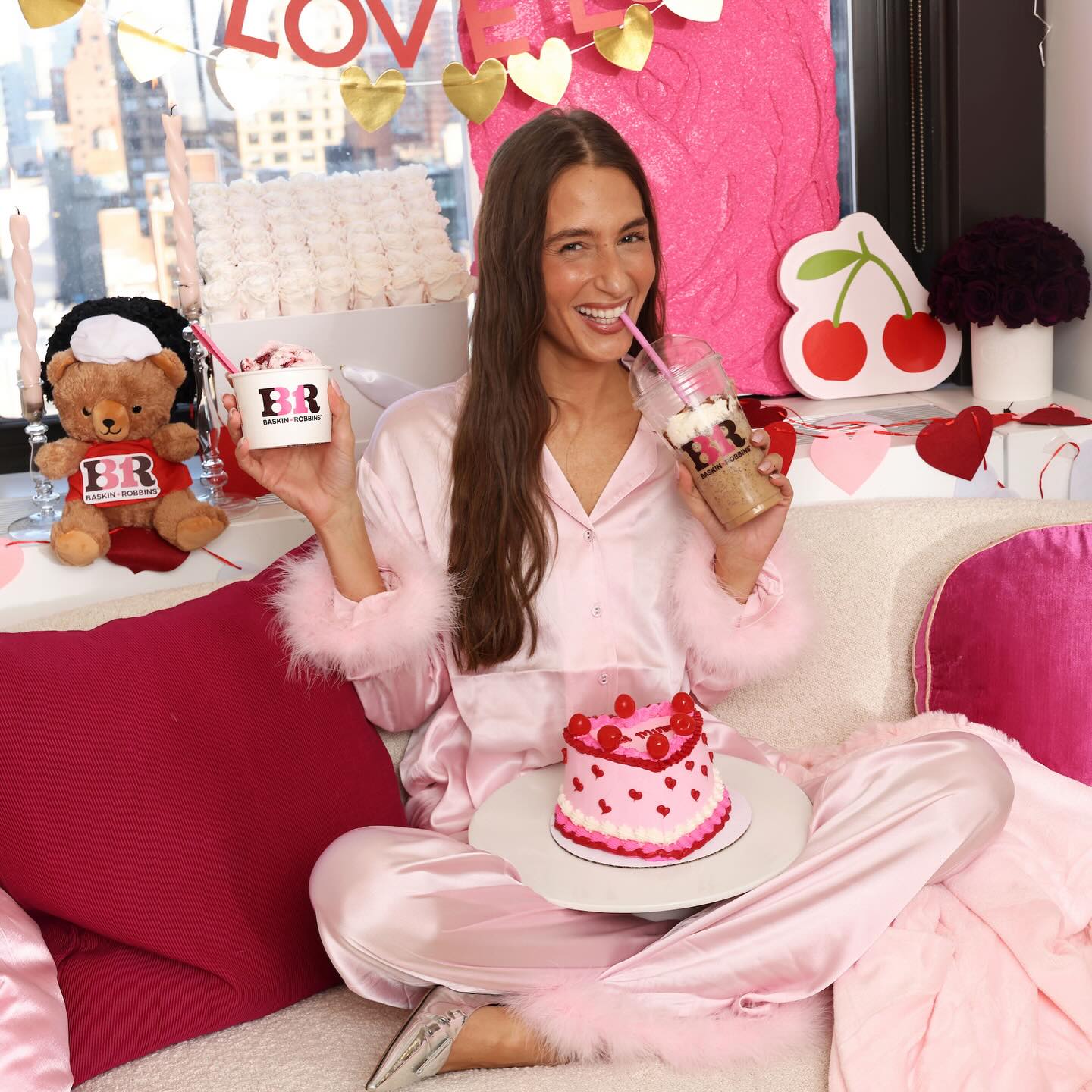 Instagram post by @amandabatula for Baskin-Robbins. Caption reads: [...] on February 14th thanks to @baskinrobbins....