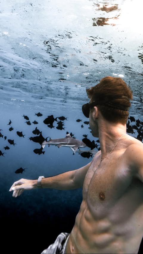 Instagram post by @benjaminortega for American Express. Caption reads: [...] with my Marriott Bonvoy Business® American....