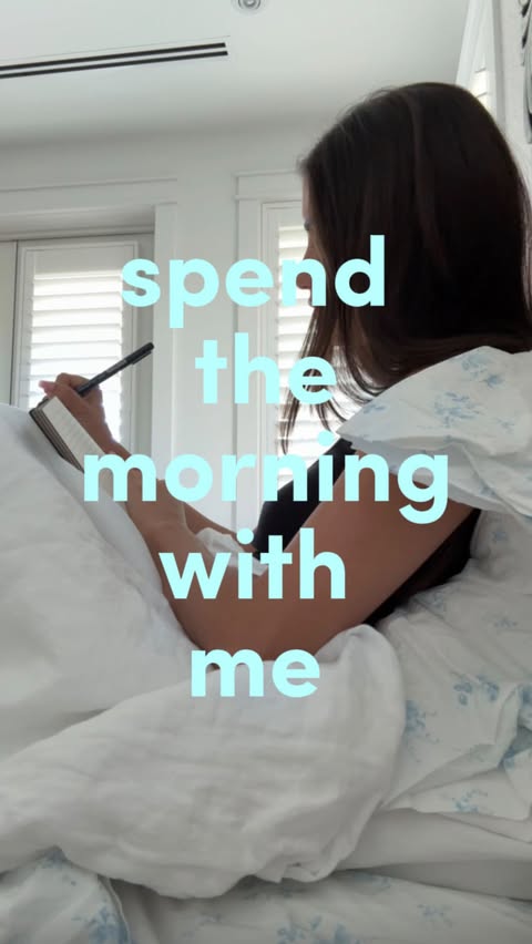 Instagram post by @katcastellano for Clinique. Caption reads: my favorite kind of morning with @clinique <3....