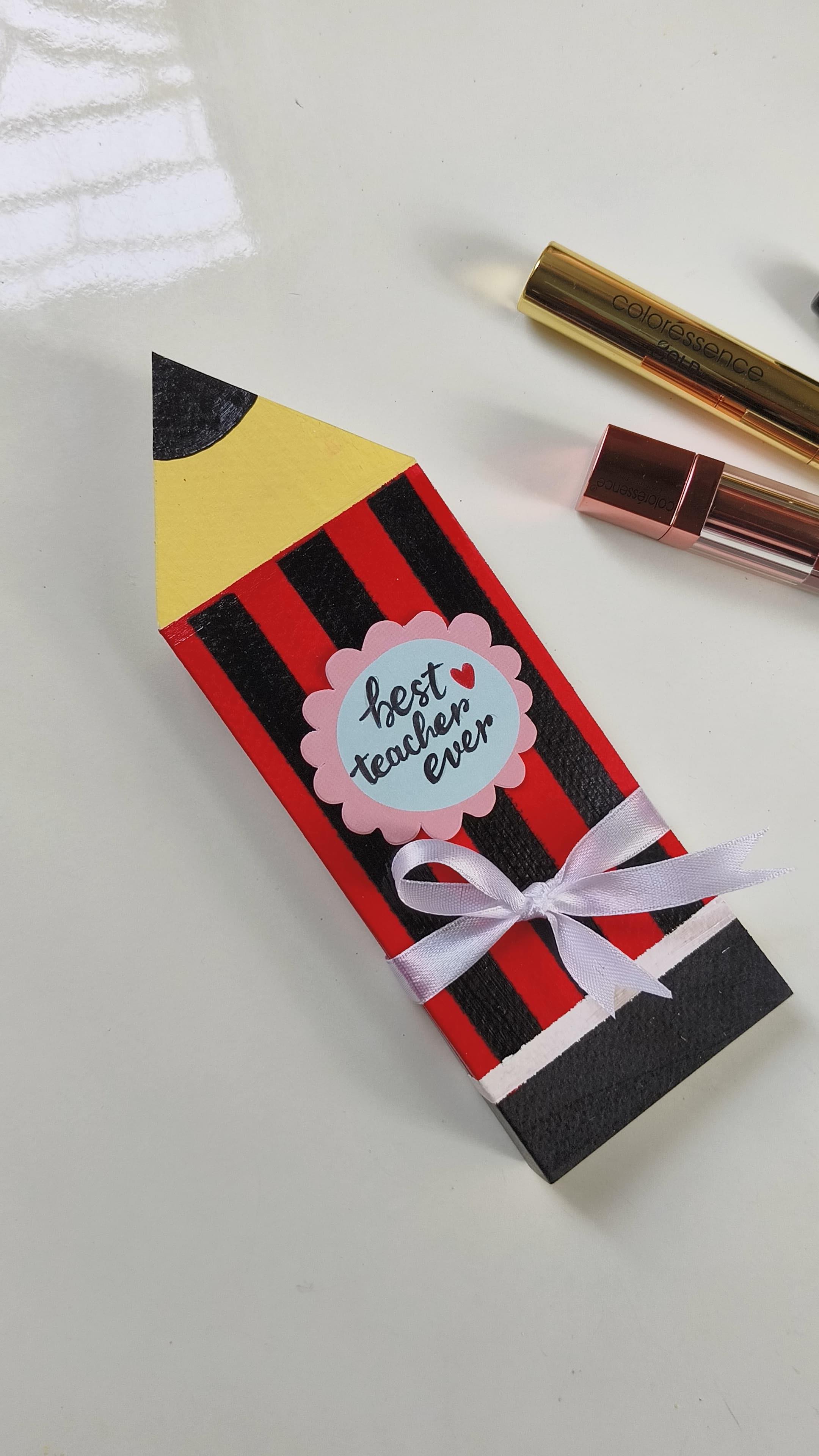 Instagram post by @lets_diy_it for Coloressence. Caption reads: ✨ This Teachers’ Day, we honor the true artists....