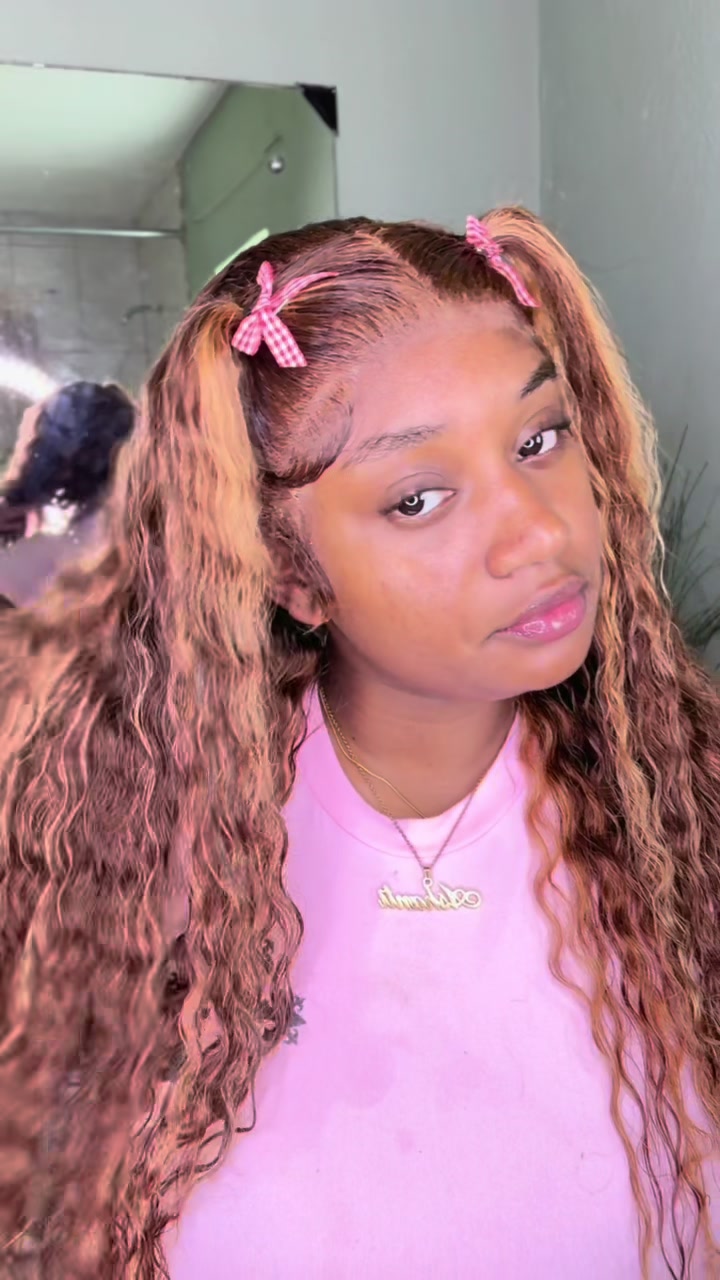 TikTok post by @treatsby_t02 for Shein.wig. Caption reads: [...] Front Bussdown Wig 💇🏽‍♀️ from @SHEIN....